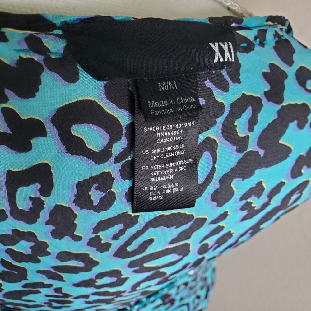XXI teal animal print top Medium - Picture 4 of 5